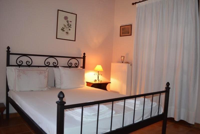 Alexandraki Rooms Poulithra Room photo